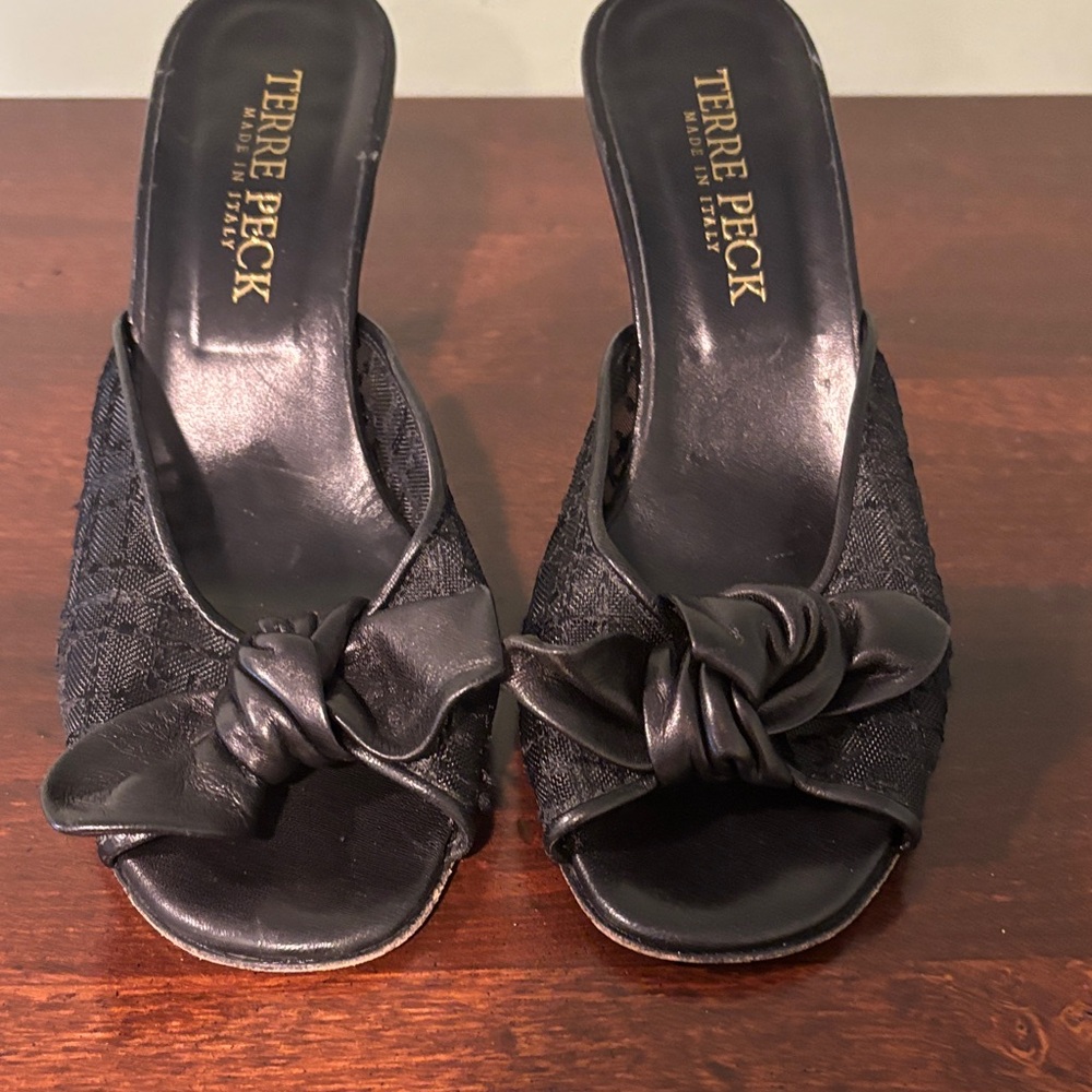 Black Mesh and Leather Bow Detail Heels - Picture 2 of 8